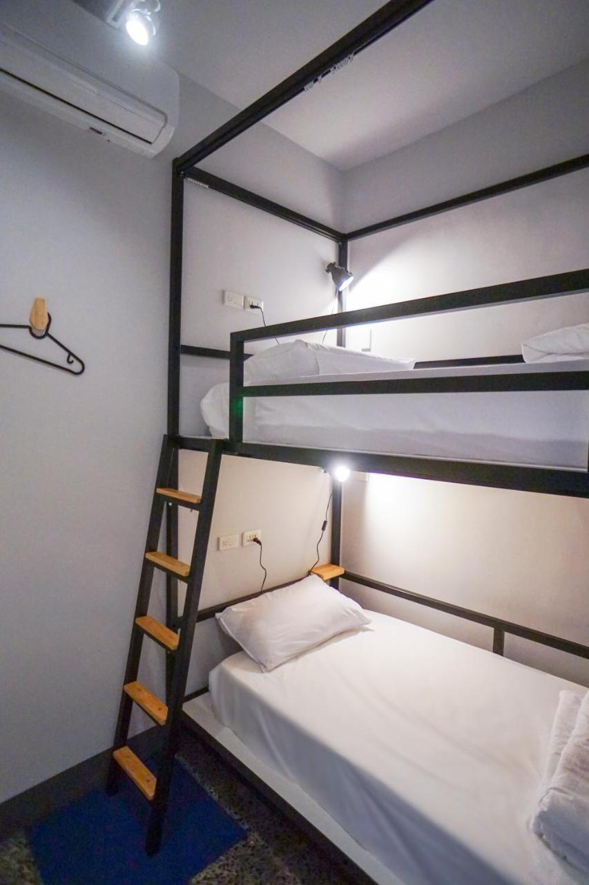 World Inn 窩二樓小客棧民宿 Hualien City Εξωτερικό φωτογραφία