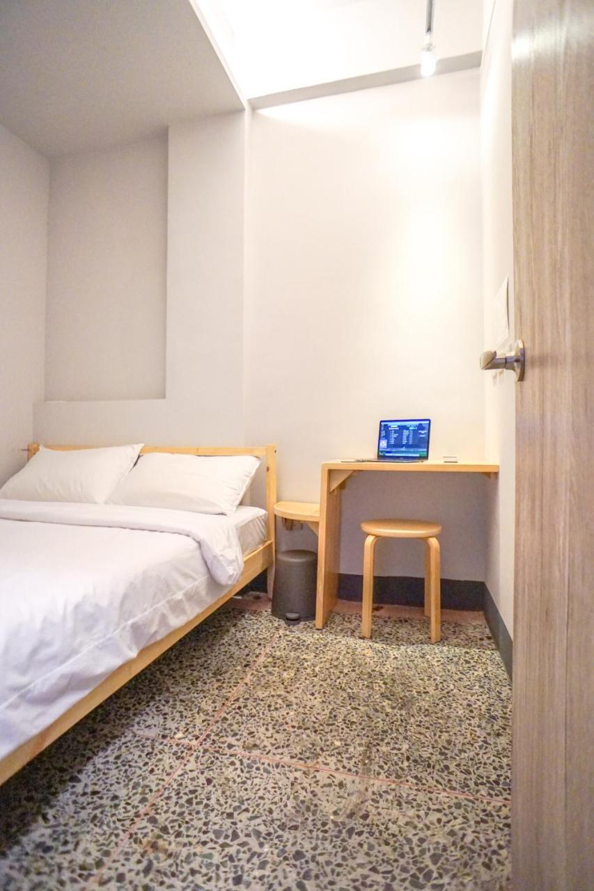 World Inn 窩二樓小客棧民宿 Hualien City Εξωτερικό φωτογραφία